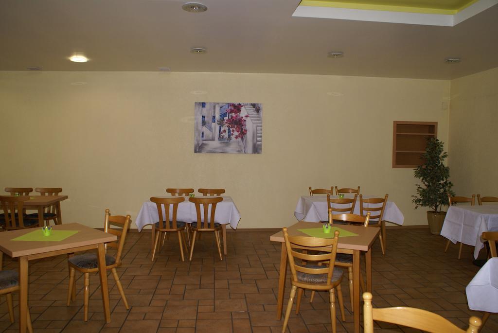 Pension Lindenhof 림부르크안더란 외부 사진