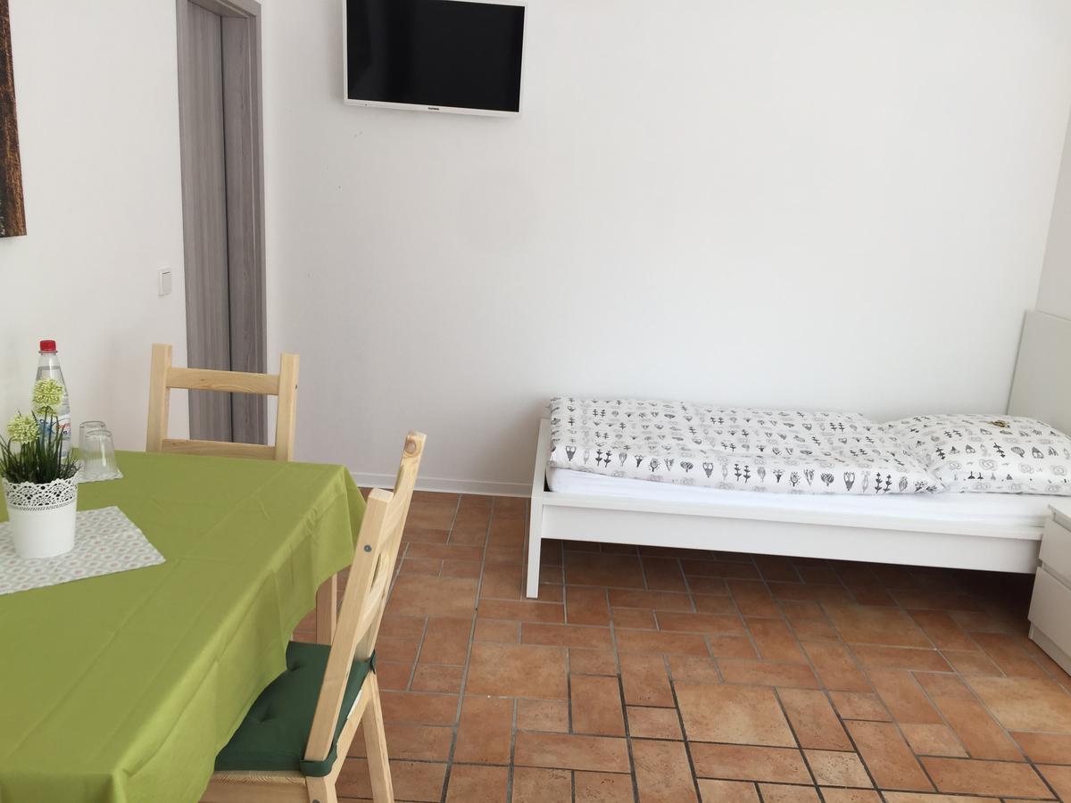 Pension Lindenhof 림부르크안더란 외부 사진